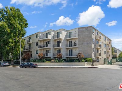 14412 Killion St Unit 205