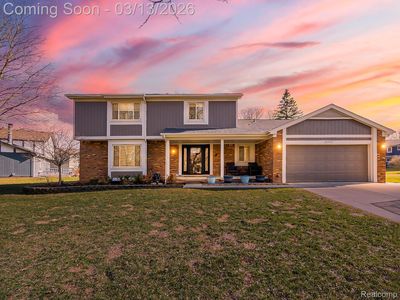 25911 Buckminster Dr