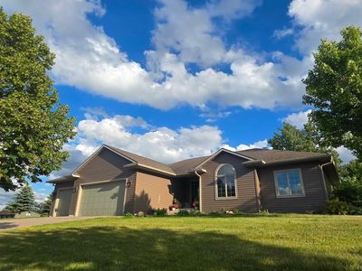 3003 Lake Chapeau Dr