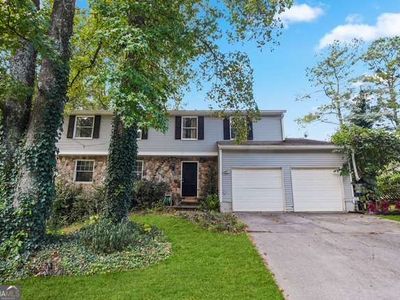Property at 1014 Brockdell Ct, Norcross, GA