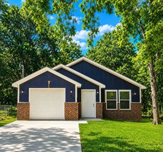 610 W Austin St
