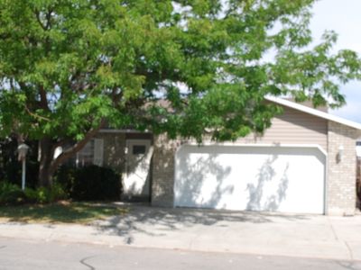 2917 S Flair St