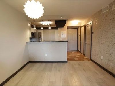795 Hammond Dr APT 806