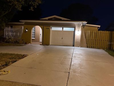 9146 Whitman Ln