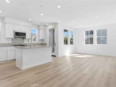 1301 Lasso Way #201