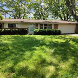 618 Burgess Ave