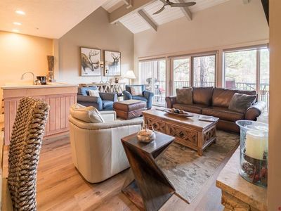 961 N Tamarron Drive #630