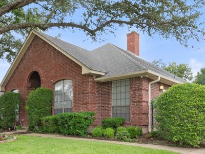 2105 Sleepy Hollow Dr
