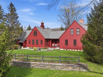 281 Leverett Rd