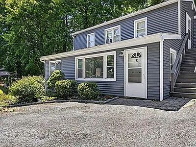 4 Riverview Ave