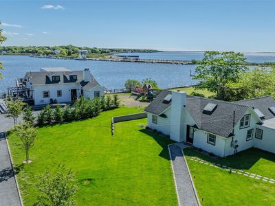 53 Old Neck Road S