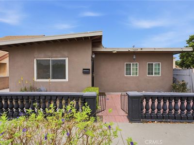 3437 Caspian Ave