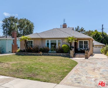 7807 Stewart Ave