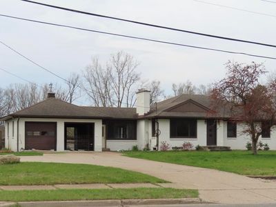 2132 Four Mile Rd NE