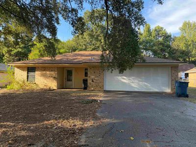 Property at 2509 Cedarcrest Dr, Marshall, TX