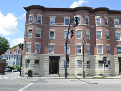 152 Harvard St APT 2