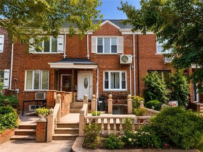 259 Bay 13th St