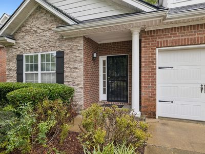 802 Barrington Place Dr