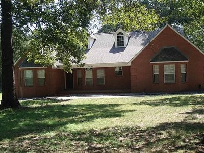 2195 Highway 267 S