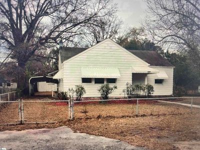 2319 Westview Dr