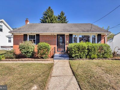 51 S Lippincott Ave