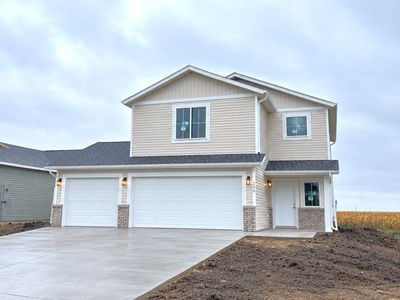 Property at 224 Lionheart Dr, Horace, ND