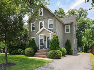 738 Rahway Ave