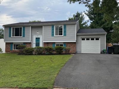 Property at 3012 Summershade Ct, Herndon, VA