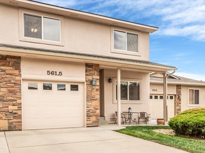 561 1/2 Garden Grove Ct