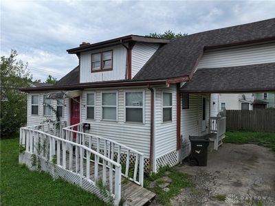 2563 Fremont St