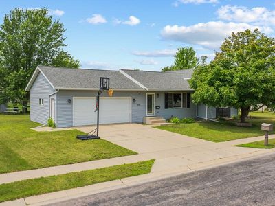 202 Rainbow Dr