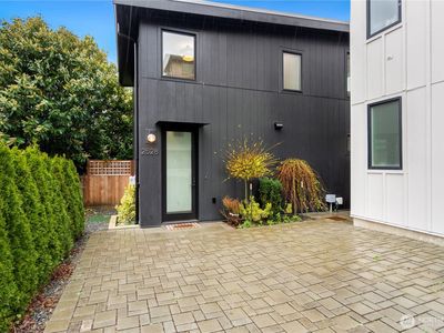 2528 27th Avenue W #3