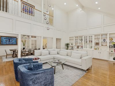 7 Queensview Ct