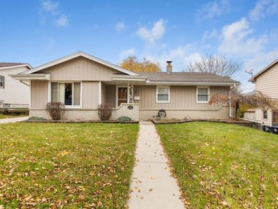 5865 South Delaware AVENUE