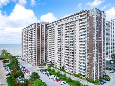 12900 Lake Ave APT 1016