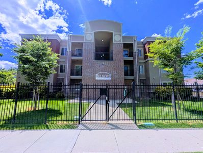 170 E Belmont Ave APT 20