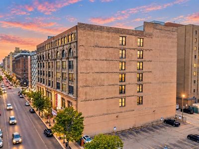 1113 Washington Ave Unit 318