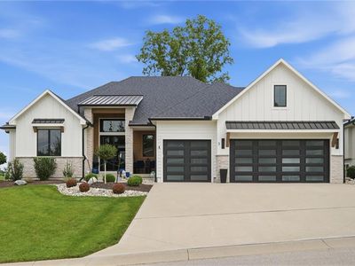 3 Spavinaw Ct