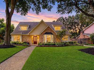 11007 Ella Lee Ln