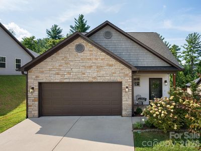 218 Water Leaf Dr