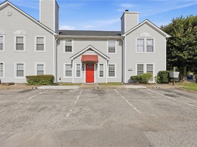 351 Fort Worth Ave APT 102