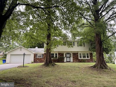 2805 Blazer Ct