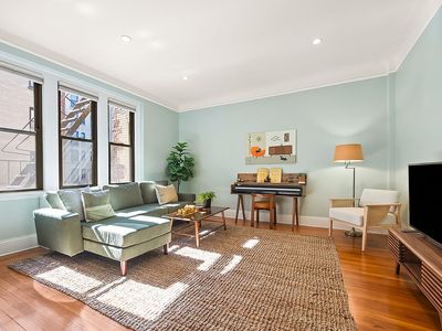 78 8th Ave APT 4A