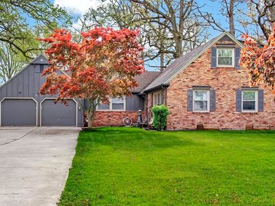 3712 Blueridge Ln