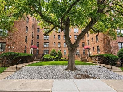 1275 E 5th St APT 3D