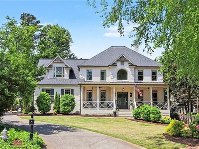 725 Kenmare Ct
