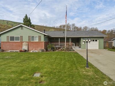 Property at 412 SW Parkview Street, Milton Freewater, OR