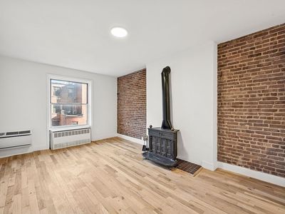145 W 80th St APT 4R