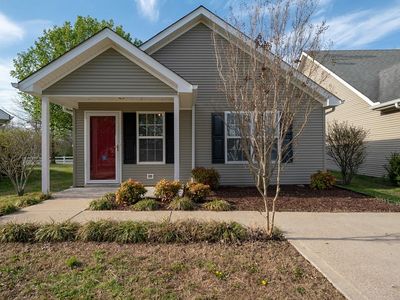 1419 Rochester Dr
