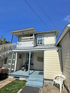 116 Evans St
